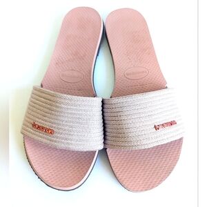 Havaianas Metallic Pink Sandals Minimalist Design Beach Slippers US 9 / 10